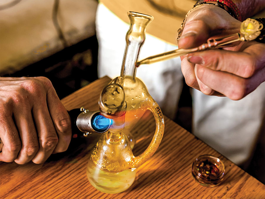 Versatility of Dabs Uncovering the Unique Differences between Dabs Weed and Dabs Drug